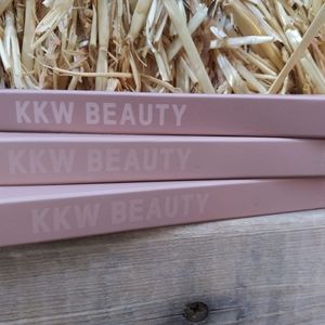 KKW lip liners